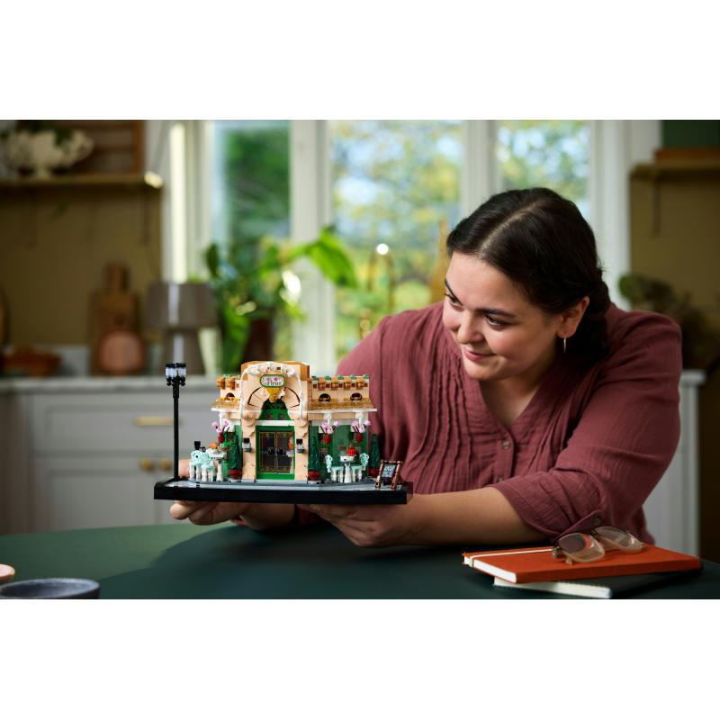 LEGO Icons Französisches Café (10362)