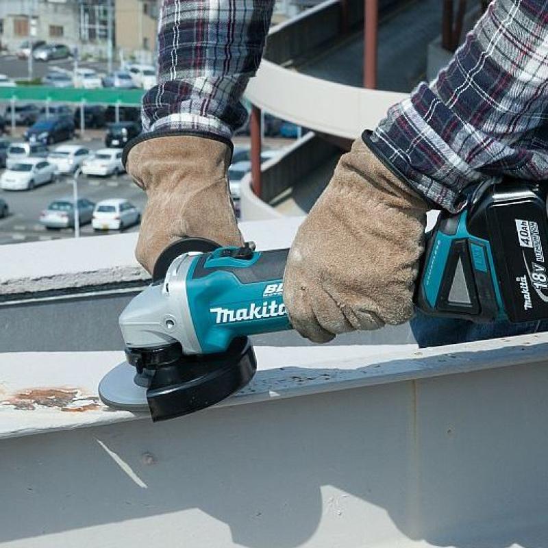 Makita Cordless Angle Grinder (DGA504Z)