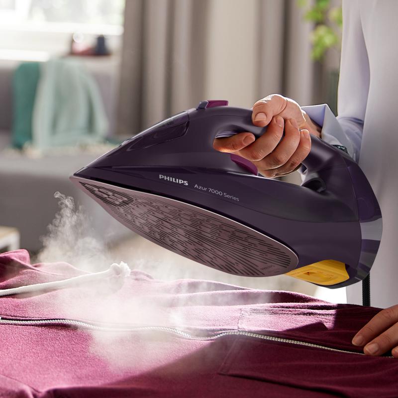 Philips Iron DST7061 30 SteamGlide violet (DST7061/30)