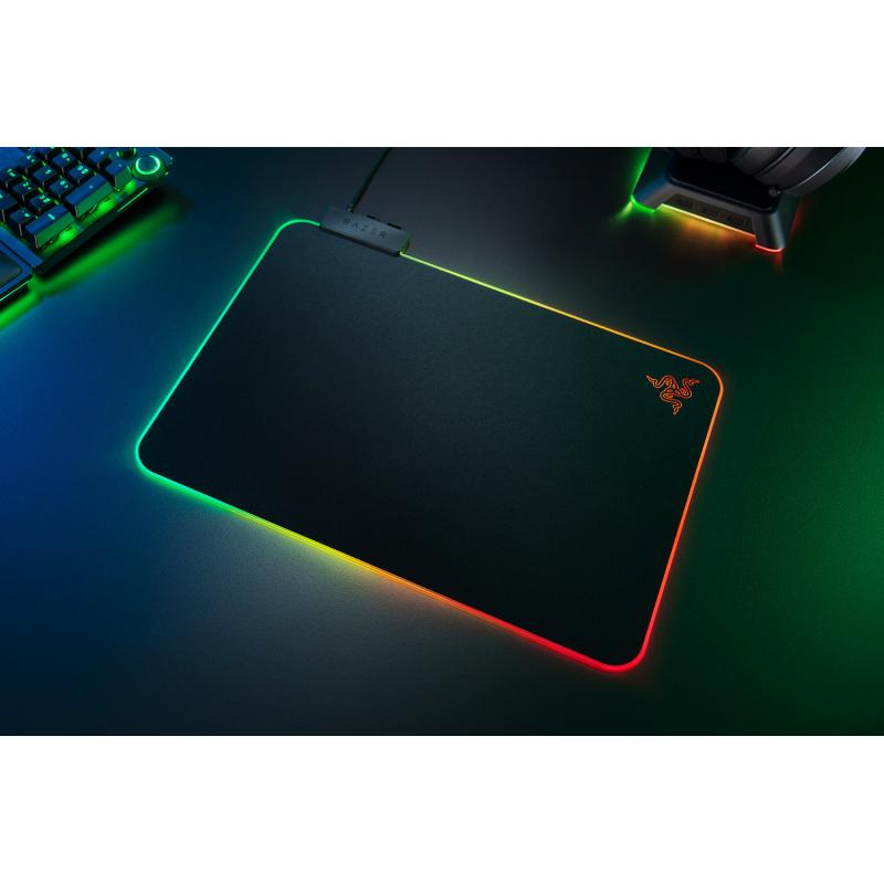 Razer Mousepad Firefly V2 (RZ02-03020100-R3M1) (RZ0203020100R3M1)