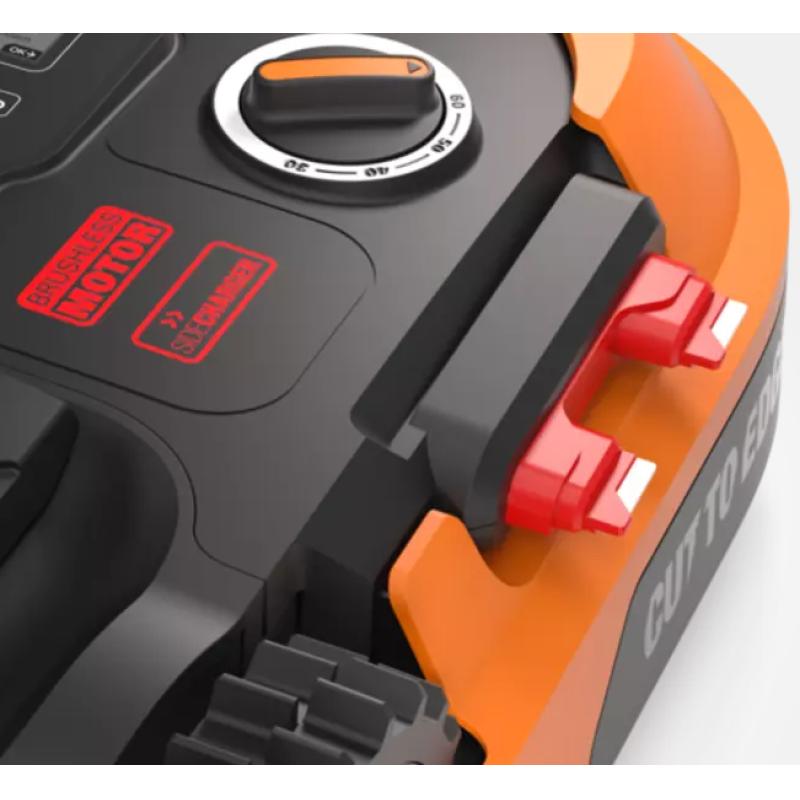 Worx Robotic Lawnmower Landroid M700 plus up to 700m² (WR167E)